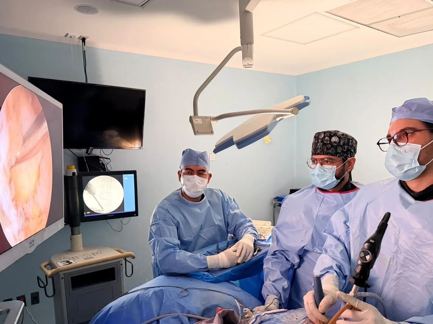 Endoscopia biportal de columna (UBE/BESS): cirugía mínimamente invasiva